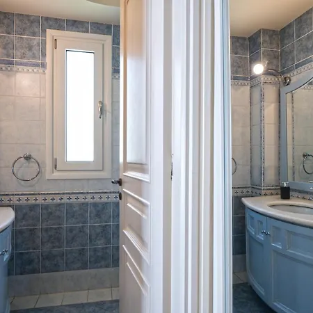 Villa Domus Riviera *
